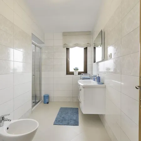 Villa Elize Tar-Vabriga